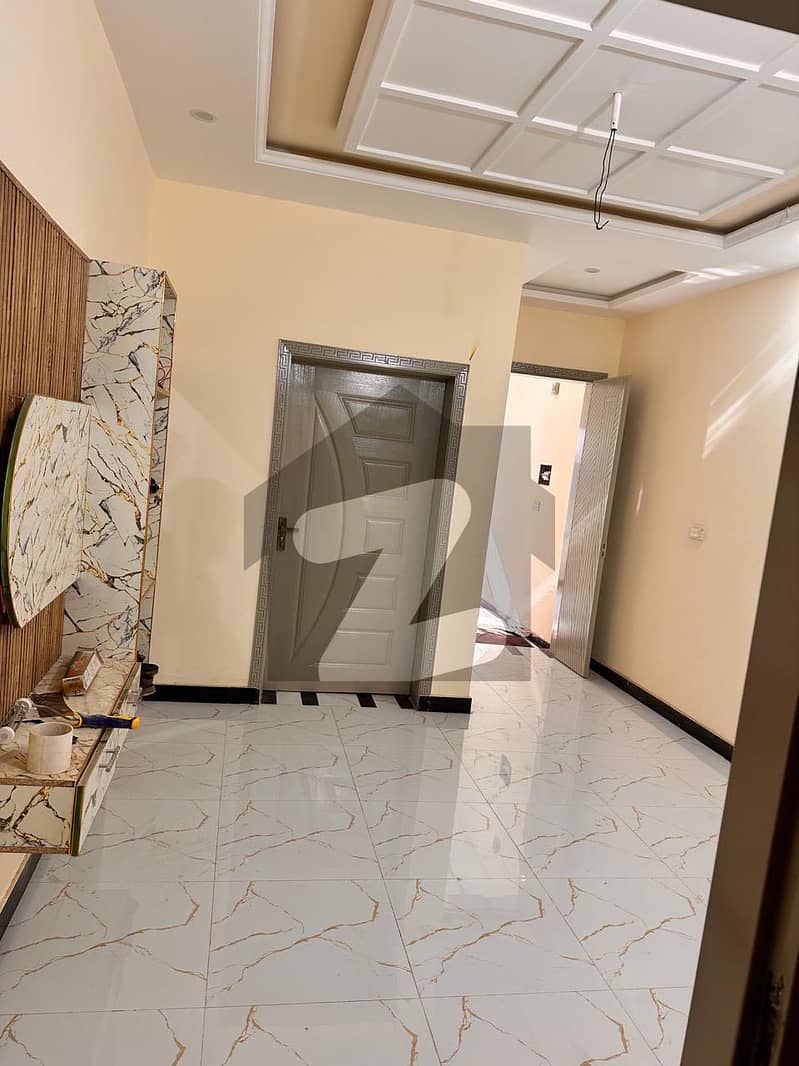 ایچ ۔ 13 اسلام آباد میں 4 کمروں کا 4 مرلہ مکان 1.6 کروڑ میں برائے فروخت۔ ایچ ۔ 13 اسلام آباد میں 4 کمروں کا 4 مرلہ مکان 1.6 کروڑ میں برائے فروخت۔