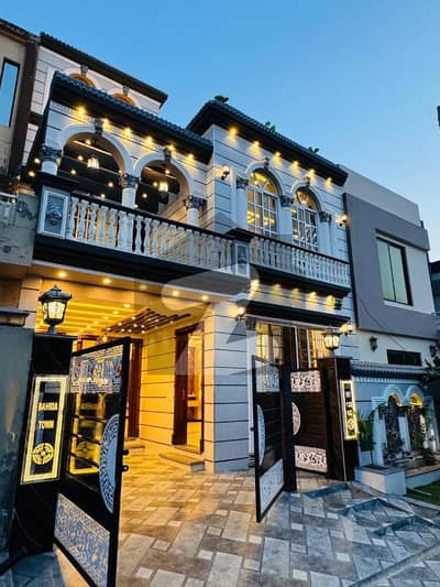 **5 Marla Luxury House For Sale In Park View City, Lahore. ** **5 Marla Luxury House For Sale In Park View City, Lahore. **