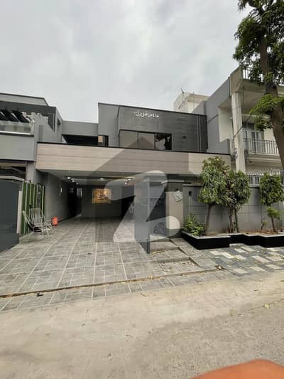 12 Marla Just Like Brand New House For Sale In Johar Town Prime Location