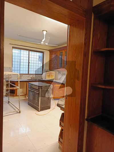 House for Rent in F-7/1, Islamabad | 666 Sq Yds | Rent: PKR 11.50 Lac