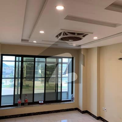 بحریہ انکلیو - سیکٹر این بحریہ انکلیو,بحریہ ٹاؤن,اسلام آباد میں 2 کمروں کا 4 مرلہ فلیٹ 92.0 لاکھ میں برائے فروخت۔