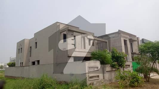 1 Kanal Beautifully Designed Grey Structure House For Sale In DHA | For Discounted Price And Original Pictures Download The App "Signature Lands".