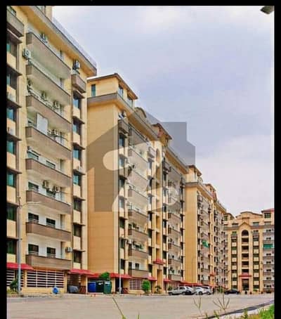 10 MARLA 3 BEDROOMS APARTMENT AVAILABLE FOR RENT