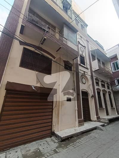 7 Marla Spacious Corner House for Sale in Gawalmandi Food Street Ideal for Residence & Business