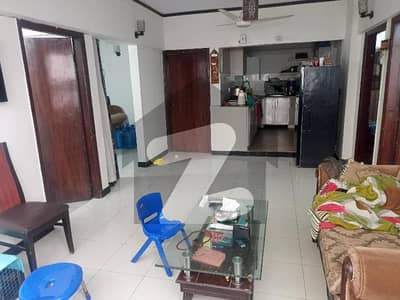 گلستانِِ جوہر ۔ بلاک 18 گلستانِ جوہر,کراچی میں 3 کمروں کا 6 مرلہ فلیٹ 1.15 کروڑ میں برائے فروخت۔