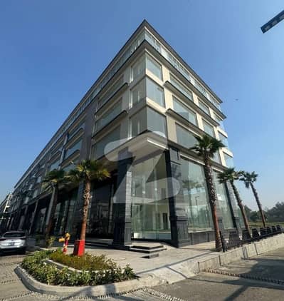 ڈی ایچ اے فیز 6 - سی سی اے بلاک ڈی ایچ اے فیز 6,ڈیفنس (ڈی ایچ اے),لاہور میں 1 کمرے کا 4 مرلہ دفتر 75.0 ہزار میں کرایہ پر دستیاب ہے۔