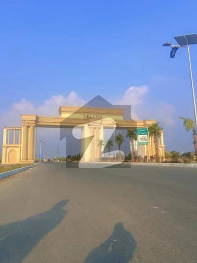 Q Block 5 Marla Plot For Sale Fashion Park