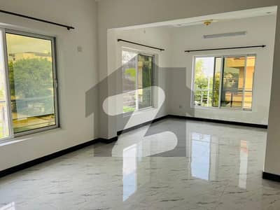 25x50 [ 5 Marla ] Tile Floor Like Brand New Corner Upper Portion For Rent In G-14/4 Islamabad