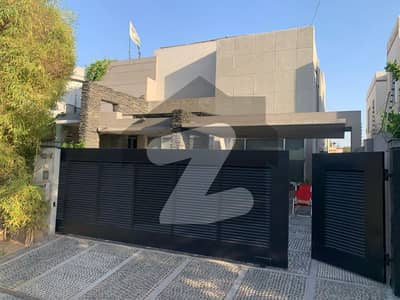 ONE KANAL BEAUTIFULL HOUSE AVALIABLE FOR RENT IN DHA DEFANCE PHASE 3