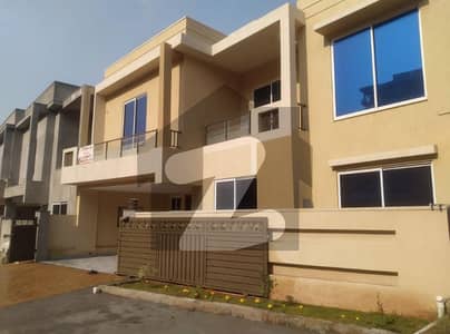 بحریہ ٹاؤن فیز 8 ۔ سفاری ویلی بحریہ ٹاؤن فیز 8,بحریہ ٹاؤن راولپنڈی,راولپنڈی میں 5 کمروں کا 8 مرلہ مکان 2.75 کروڑ میں برائے فروخت۔ بحریہ ٹاؤن فیز 8 ۔ سفاری ویلی بحریہ ٹاؤن فیز 8,بحریہ ٹاؤن راولپنڈی,راولپنڈی میں 5 کمروں کا 8 مرلہ مکان 2.75 کروڑ میں برائے فروخت۔