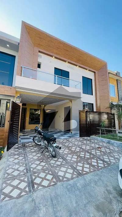 G 13 7 MARLA HOUSE AVIALBLE FOR SALE