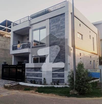 پارک ویو سٹی - ٹیولپ بلاک پارک ویو سٹی,لاہور میں 5 کمروں کا 6 مرلہ مکان 2.6 کروڑ میں برائے فروخت۔