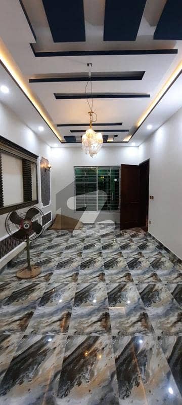 پی جی ای سی ایچ ایس فیز 2 پنجاب گورنمنٹ ایمپلائیز سوسائٹی,لاہور میں 3 کمروں کا 1 کنال بالائی پورشن 80.0 ہزار میں کرایہ پر دستیاب ہے۔ پی جی ای سی ایچ ایس فیز 2 پنجاب گورنمنٹ ایمپلائیز سوسائٹی,لاہور میں 3 کمروں کا 1 کنال بالائی پورشن 80.0 ہزار میں کرایہ پر دستیاب ہے۔