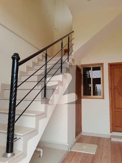 گلشنِ رُومی فیصل کنٹونمنٹ,کینٹ,کراچی میں 6 کمروں کا 5 مرلہ مکان 2.2 کروڑ میں برائے فروخت۔