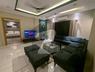 2,3 BED LUXURY FURNISHED FOR RANT IN GULBERG GREEN