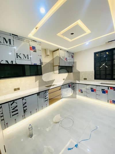 ڈی ایچ اے ڈیفینس فیز 2 ڈی ایچ اے ڈیفینس,اسلام آباد میں 3 کمروں کا 1 کنال بالائی پورشن 90.0 ہزار میں کرایہ پر دستیاب ہے۔