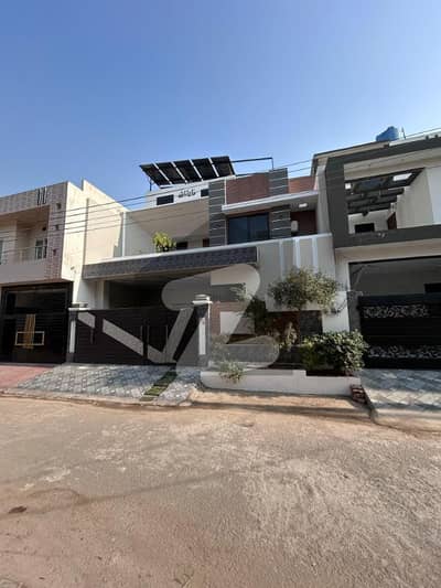 شریف گارڈن سرگودھا میں 7 مرلہ مکان 3.25 کروڑ میں برائے فروخت۔