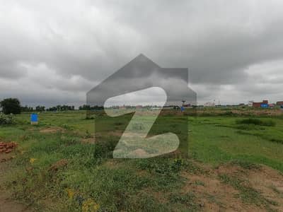 ایل ڈی اے سٹی فیز 1 - بلاک سی سی ایل ڈی اے سٹی فیز 1 - اقبال سیکٹر,ایل ڈی اے سٹی فیز 1,ایل ڈی اے سٹی,ایل ڈی اے روڈ,لاہور میں 5 مرلہ رہائشی پلاٹ 27.0 لاکھ میں برائے فروخت۔