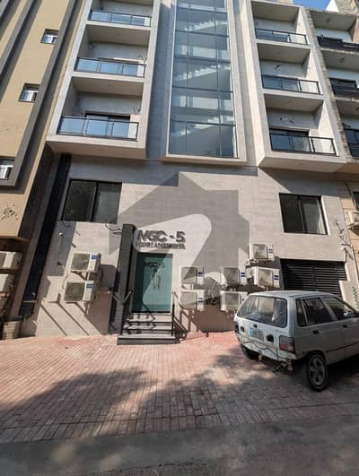 1 Bed Apartment for Sale Eiffel Tower Commercial, Bahria Town Phase 7