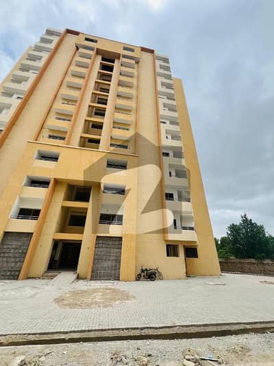 عسکری 5 ۔ سیکٹر جے عسکری 5,ملیر کنٹونمنٹ,کینٹ,کراچی میں 3 کمروں کا 11 مرلہ فلیٹ 4.0 کروڑ میں برائے فروخت۔