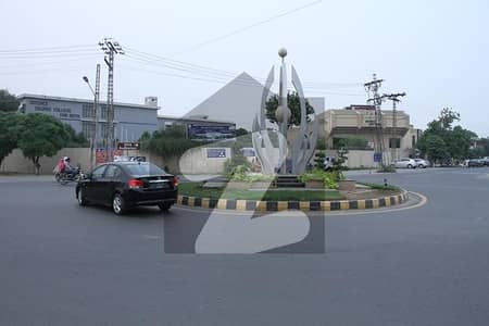 ON MAIN 150 FEET ROAD PLOT # C-600 RESIDENTIAL PLOT LOCATED IN THE BEST BLOCK OF DHA LAHORE.