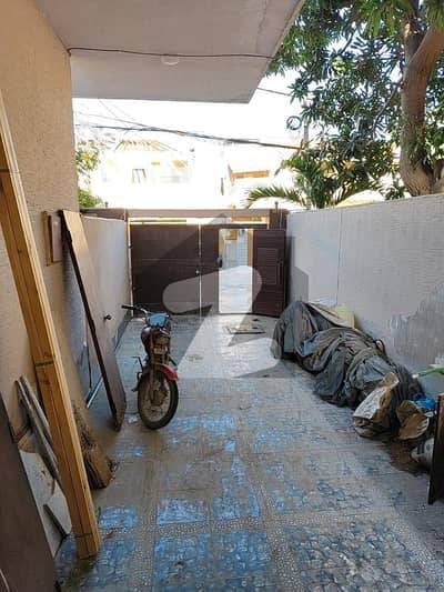 Well Maintained Upper Portion For Rent