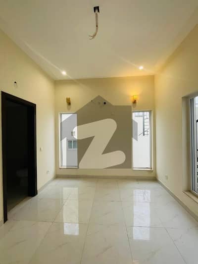 Beautiful 05 Marla House in New Metro City