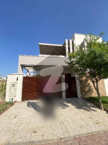 بحریہ ٹاؤن - پریسنٹ 1 بحریہ ٹاؤن کراچی,کراچی میں 4 کمروں کا 11 مرلہ مکان 3.3 کروڑ میں برائے فروخت۔