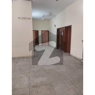 ایف ۔ 10 اسلام آباد میں 7 کمروں کا 2 کنال مکان 45.0 کروڑ میں برائے فروخت۔