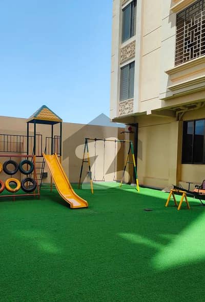 Chapal Courtyard 2, 1000 Sq-ft, 2-BED DD, Flat For Sale, Transfer 8th Floor ViP LOCATION