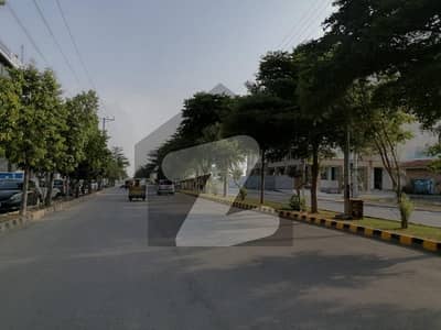 Get Your Hands On Residential Plot In Lahore Best Area Get Your Hands On Residential Plot In Lahore Best Area