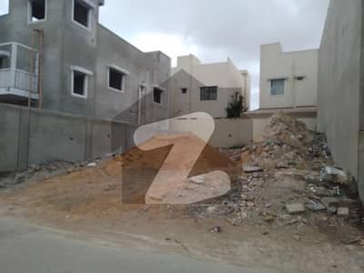 نیا ناظم آباد ۔ بلاک ڈی نیا ناظم آباد,کراچی میں 10 مرلہ رہائشی پلاٹ 4.4 کروڑ میں برائے فروخت۔