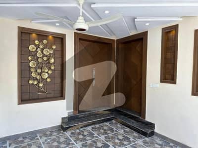 10 Marla house for rent