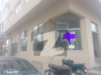 Prime Location Shop Available For rent In Bukhari Commercial Area