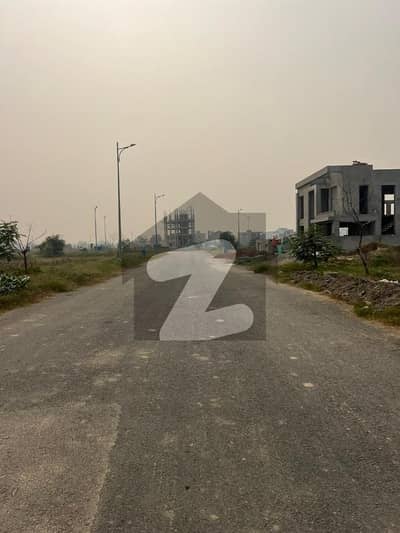 Phase 8 Ivy Green 5 Hot Locations Plot DP Pole Clear