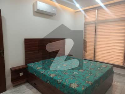 ڈی ایچ اے فیز 8 سابقہ ایئر ایوینیو ڈی ایچ اے فیز 8,ڈی ایچ اے ڈیفینس,لاہور میں 2 کمروں کا 4 مرلہ فلیٹ 1.4 لاکھ میں کرایہ پر دستیاب ہے۔