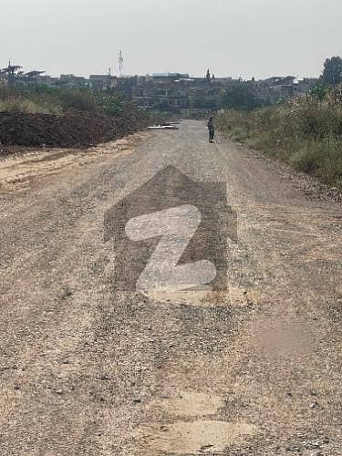 آئی۔12/1 آئی ۔ 12,اسلام آباد میں 8 مرلہ رہائشی پلاٹ 1.48 کروڑ میں برائے فروخت۔