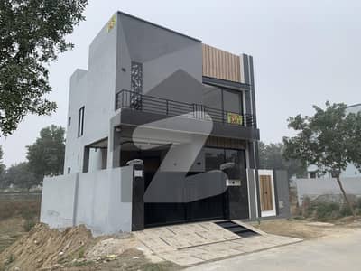 ڈی ایچ اے 11 رہبر فیز 2 ڈی ایچ اے 11 رہبر,لاہور میں 3 کمروں کا 5 مرلہ مکان 2.7 کروڑ میں برائے فروخت۔