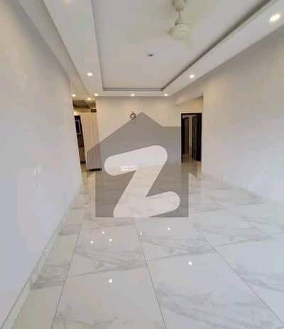 یونیورسٹی روڈ کراچی میں 3 کمروں کا 9 مرلہ فلیٹ 3.7 کروڑ میں برائے فروخت۔