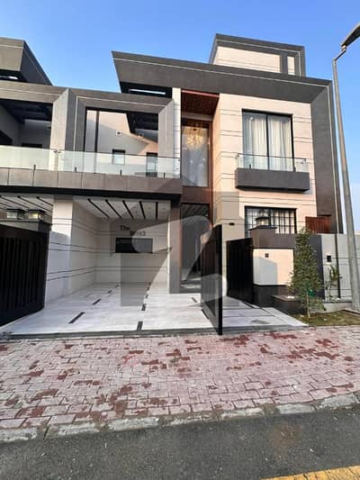 بحریہ ٹاؤن ۔ بلاک اے اے بحریہ ٹاؤن سیکٹرڈی,بحریہ ٹاؤن,لاہور میں 3 کمروں کا 5 مرلہ مکان 1.75 کروڑ میں برائے فروخت۔ بحریہ ٹاؤن ۔ بلاک اے اے بحریہ ٹاؤن سیکٹرڈی,بحریہ ٹاؤن,لاہور میں 3 کمروں کا 5 مرلہ مکان 1.75 کروڑ میں برائے فروخت۔