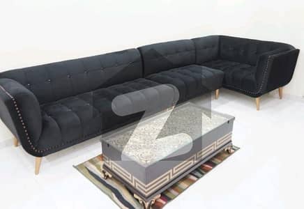 بحریہ ٹاؤن سیکٹرڈی بحریہ ٹاؤن,لاہور میں 1 کمرے کا 2 مرلہ فلیٹ 60.0 لاکھ میں برائے فروخت۔