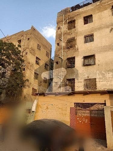 گلستانِِ جوہر ۔ بلاک 7 گلستانِ جوہر,کراچی میں 2 کمروں کا 3 مرلہ فلیٹ 24.0 لاکھ میں برائے فروخت۔ گلستانِِ جوہر ۔ بلاک 7 گلستانِ جوہر,کراچی میں 2 کمروں کا 3 مرلہ فلیٹ 24.0 لاکھ میں برائے فروخت۔