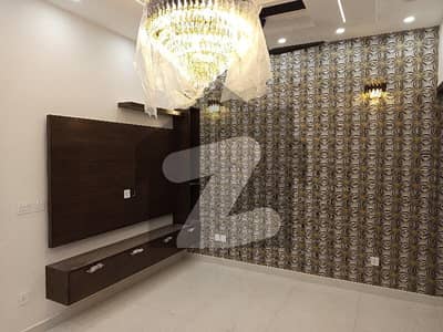 Formanities Housing Scheme - Block Y House For sale Sized 3 Marla