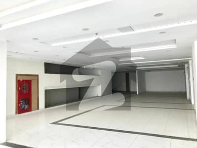 گلبرگ اسلام آباد میں 2 کنال دفتر 15.6 لاکھ میں کرایہ پر دستیاب ہے۔