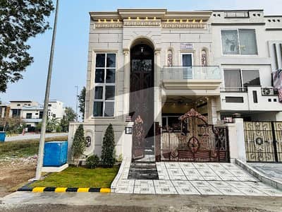 Double Height Lobby phase 1 DD block 5 Marla house for sale Citi Housing Gujranwala