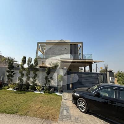 ڈی ایچ اے فیز 6 ڈیفنس (ڈی ایچ اے),لاہور میں 5 کمروں کا 1 کنال مکان 3.5 لاکھ میں کرایہ پر دستیاب ہے۔