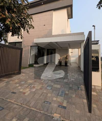 ڈی ایچ اے فیز 7 ڈیفنس (ڈی ایچ اے),لاہور میں 4 کمروں کا 10 مرلہ مکان 2.1 لاکھ میں کرایہ پر دستیاب ہے۔