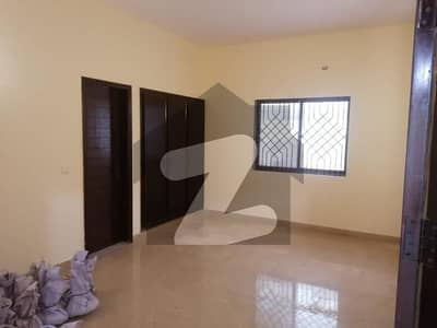 ڈی ایچ اے فیز 6 ڈی ایچ اے ڈیفینس,کراچی میں 6 کمروں کا 1 کنال مکان 13.5 کروڑ میں برائے فروخت۔