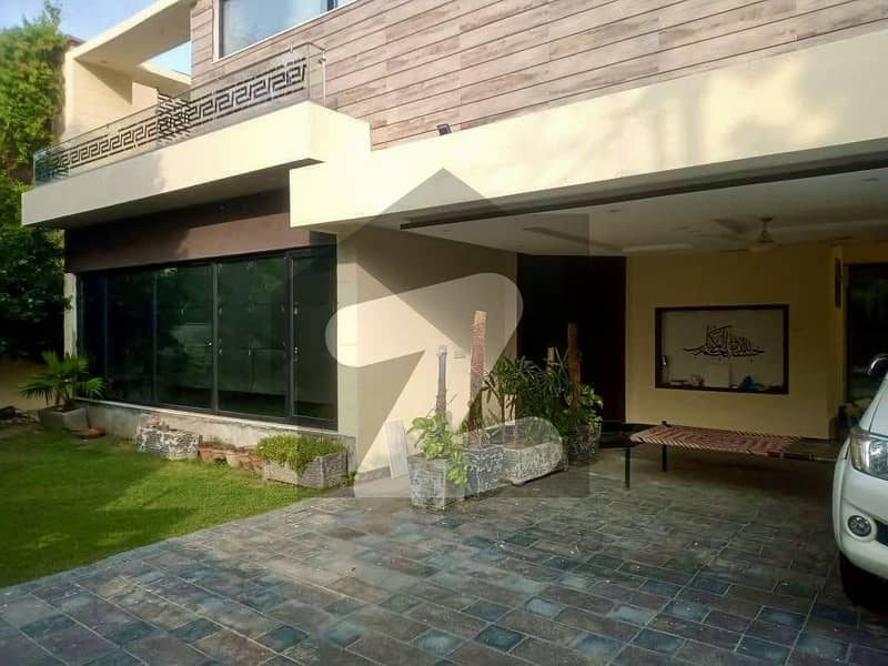 Modern 1-Kanal Architectural Masterpiece In DHA Phase 1 Modern 1-Kanal Architectural Masterpiece In DHA Phase 1