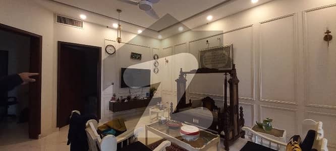 بحریہ آرچرڈ لاہور میں 2 کمروں کا 8 مرلہ زیریں پورشن 57.0 ہزار میں کرایہ پر دستیاب ہے۔